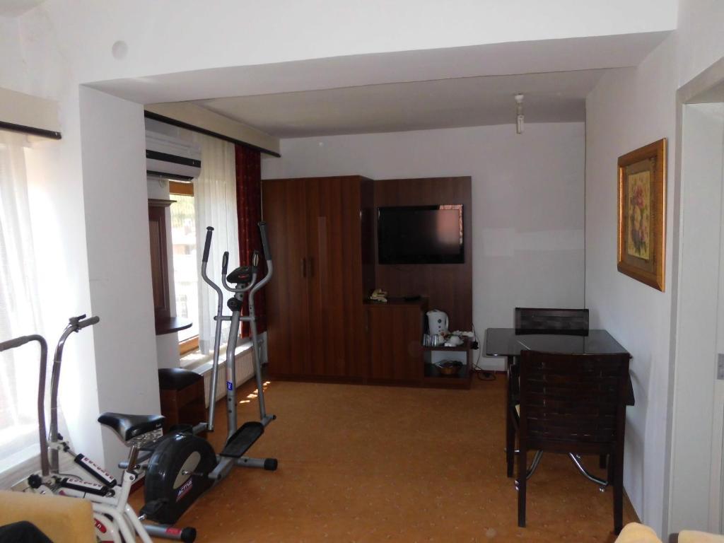 Merci Butik Hotel & Restaurant エーリジル 部屋 写真